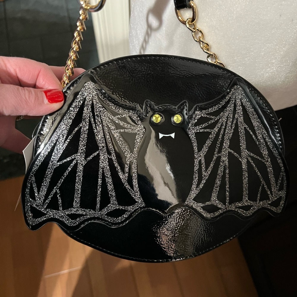 Betsey Johnson Crossbody Patent Bat Purse NWT